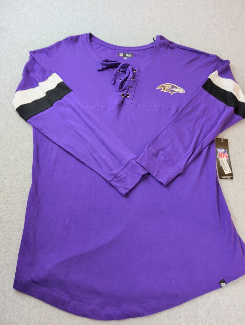 NFL Team Apparel Baltimore Ravens Women's Shirt MED Lace Up V-Neck Purple Cotton